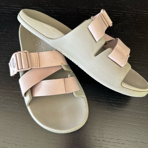 Chaco slippers - Picture 3 of 4